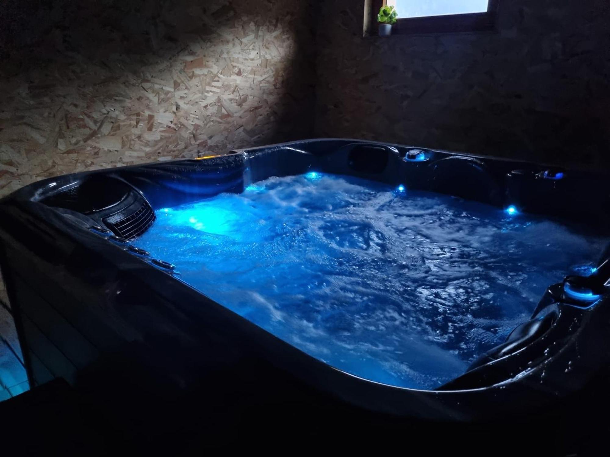 Les Randogodilleurs Avec Jacuzzi A 2Kms Des Pistes Et 350M Du Theatre Du Peuple ! Villa Bussang Dış mekan fotoğraf